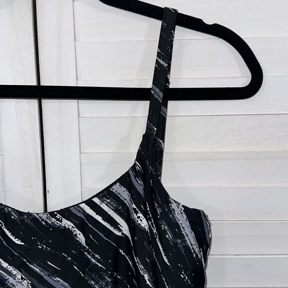 Bryon Blue Swimsuit Size 10 One Piece Underwire EUC - Picture 4 of 14